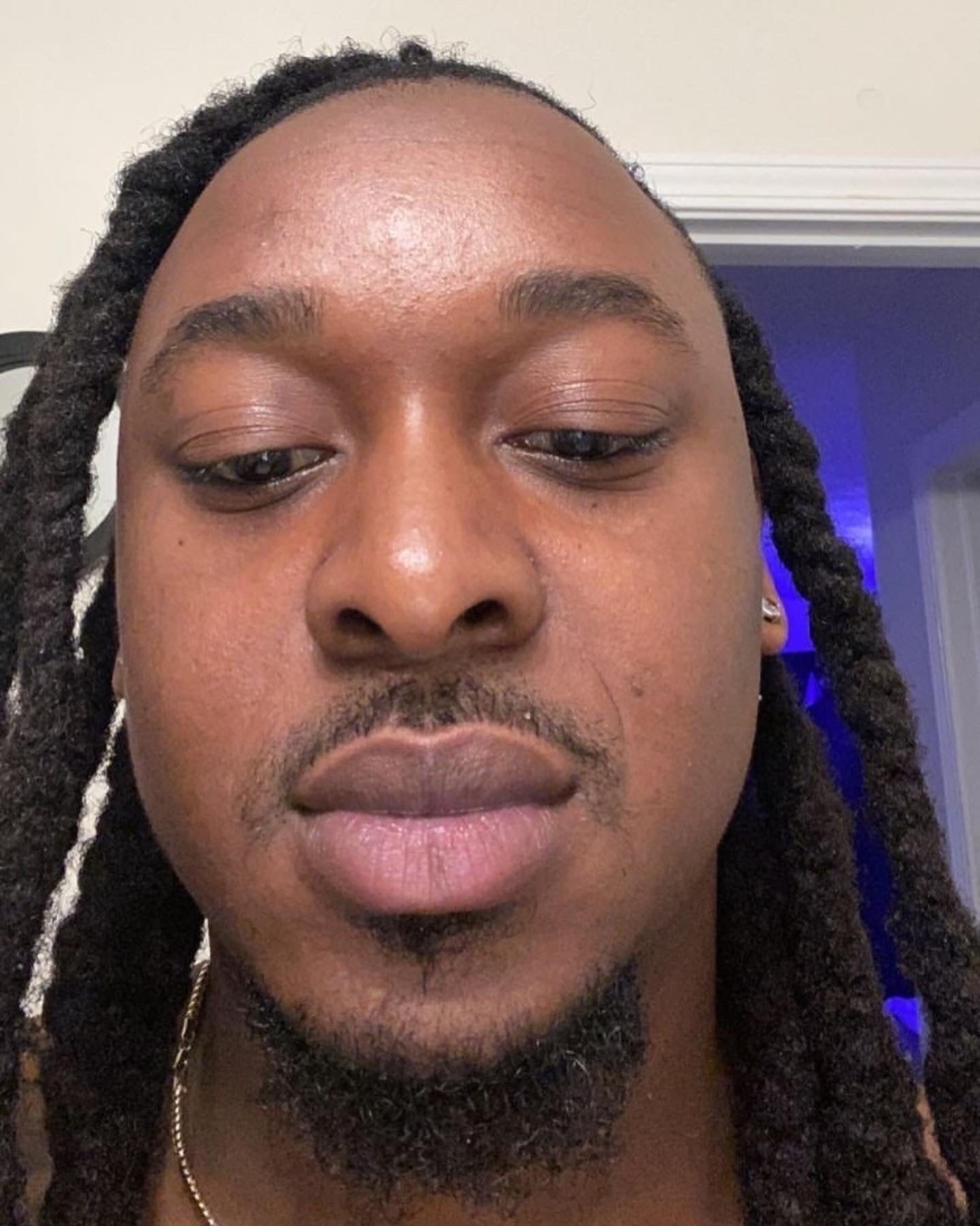 Kazaamy (Discolored lip corrector)