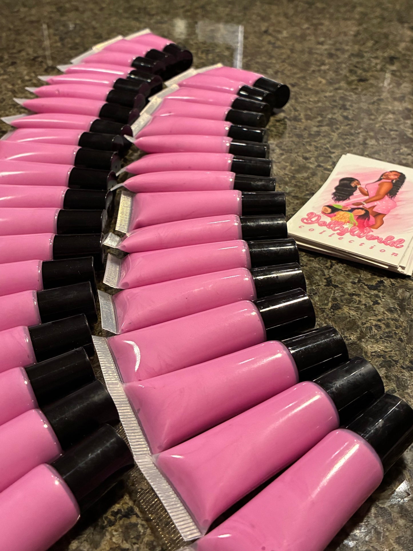 Kazaamy (Discolored lip corrector)